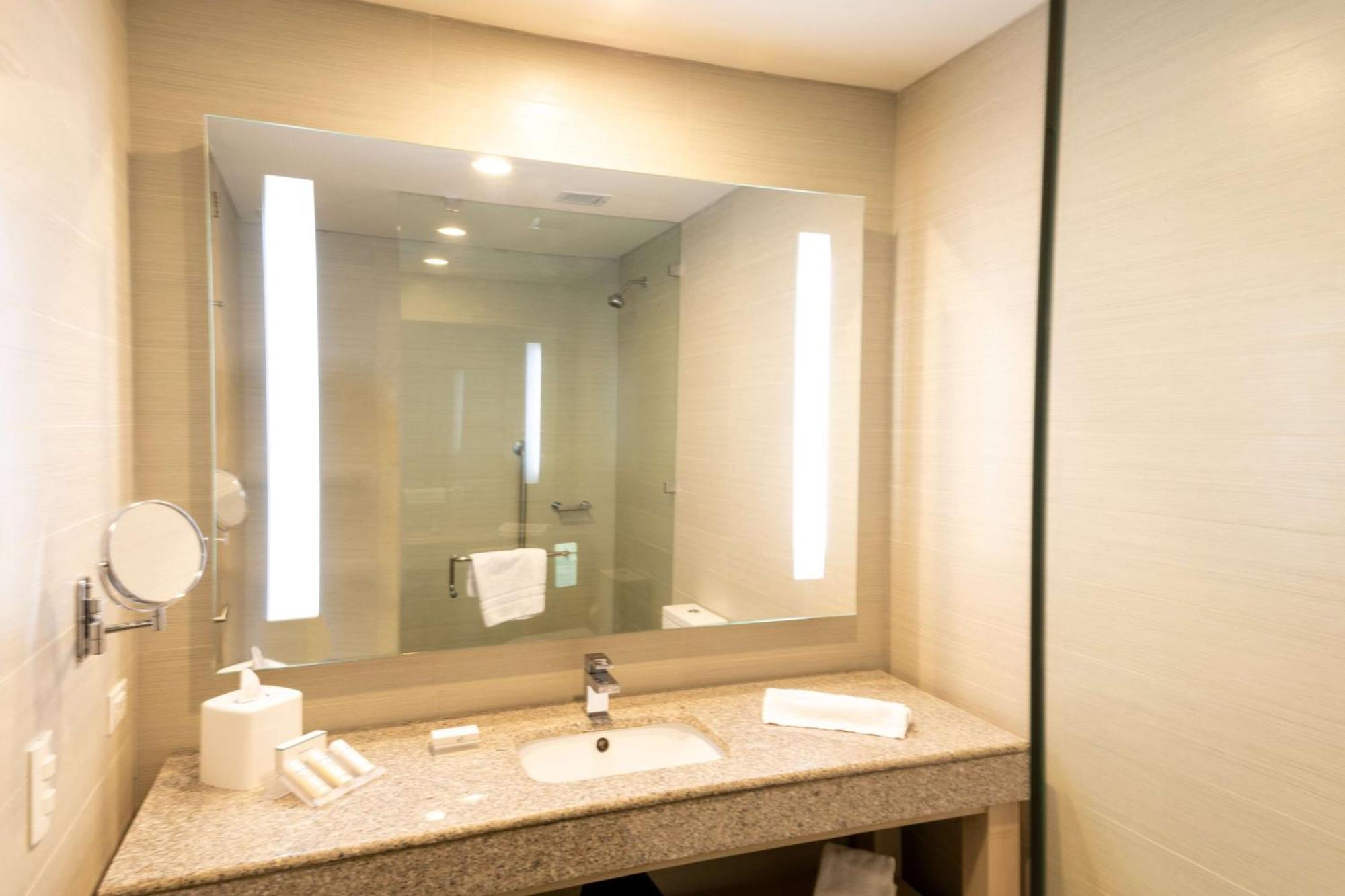 Hilton Garden Inn Barranquilla Барранкилья Экстерьер фото
