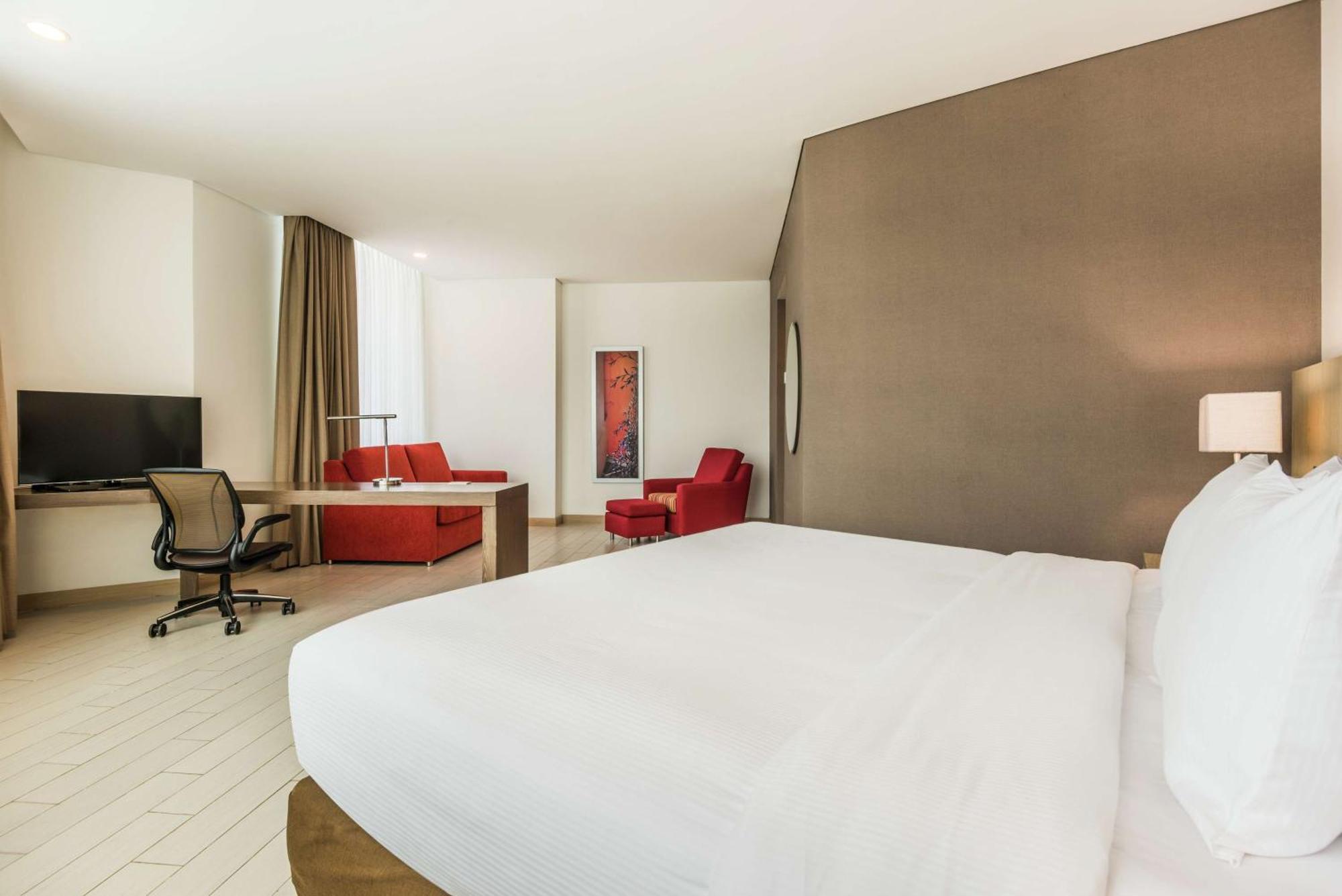 Hilton Garden Inn Barranquilla Барранкилья Экстерьер фото