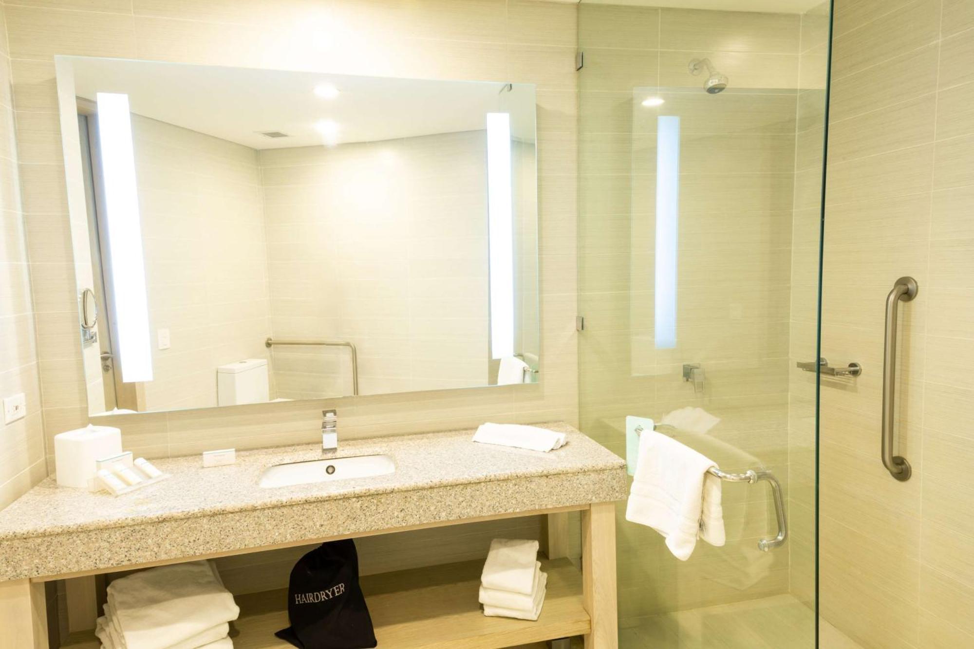 Hilton Garden Inn Barranquilla Барранкилья Экстерьер фото