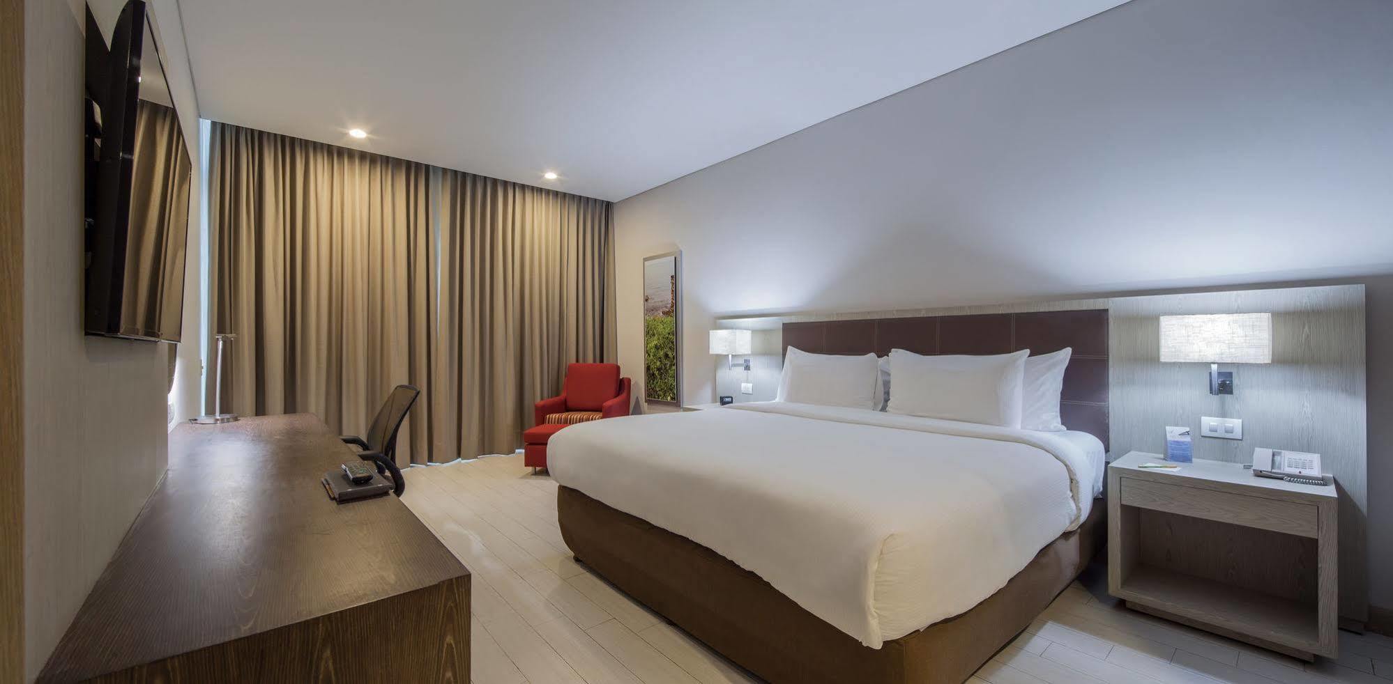 Hilton Garden Inn Barranquilla Барранкилья Экстерьер фото