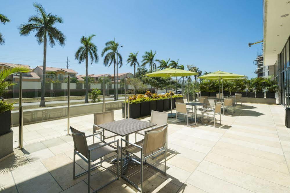 Hilton Garden Inn Barranquilla Барранкилья Экстерьер фото